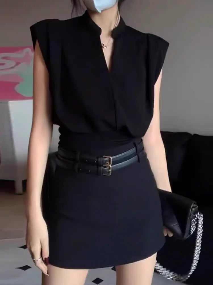 Women  V-neck Sleeveless  Blouse
