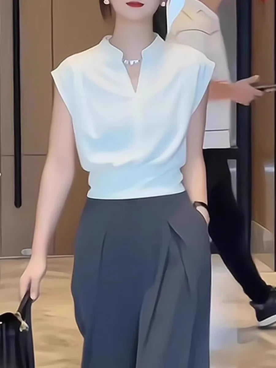 Women  V-neck Sleeveless  Blouse