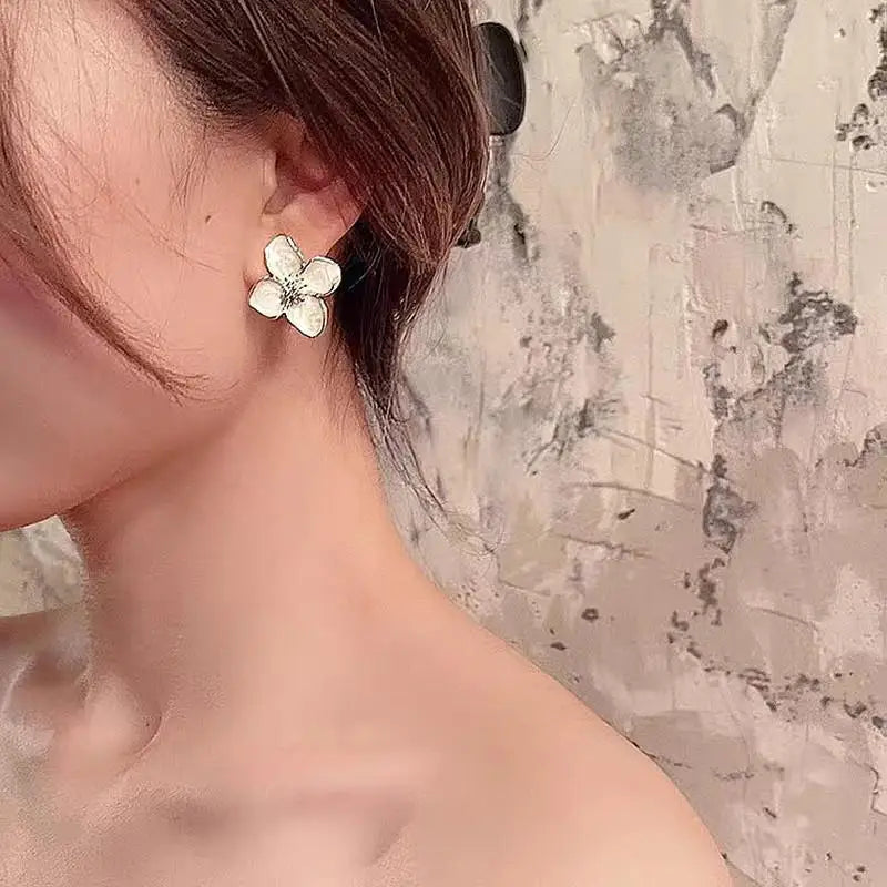 Trendy Flower Earrings
