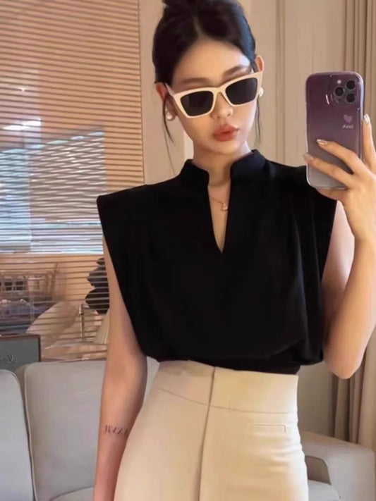 Women  V-neck Sleeveless  Blouse