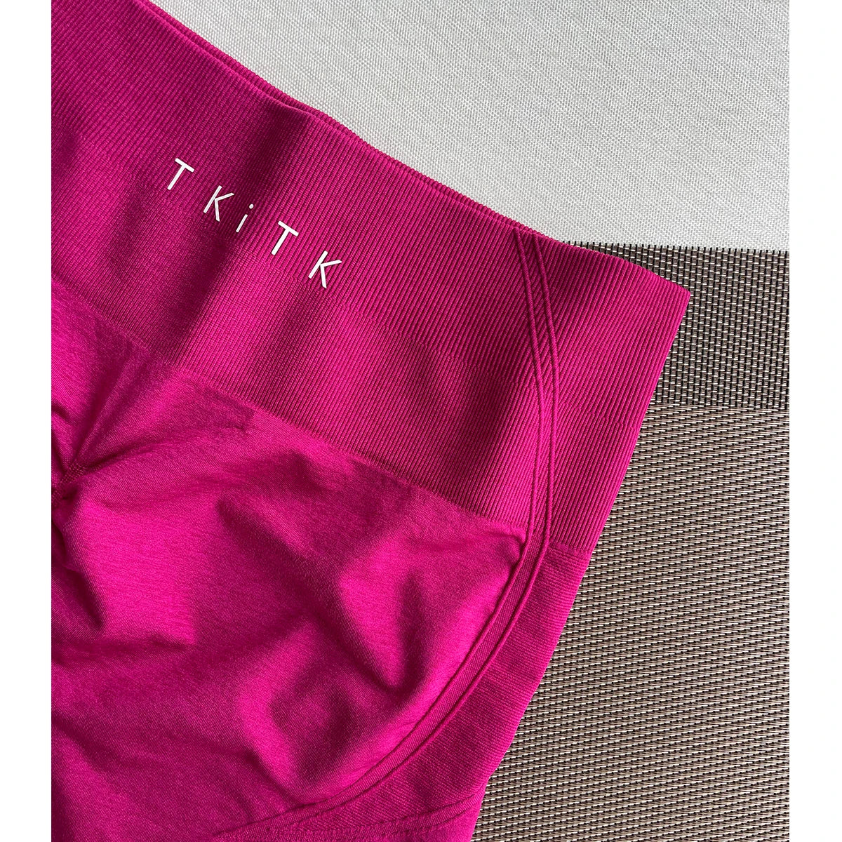 Women's Seamless Tight  Shorts