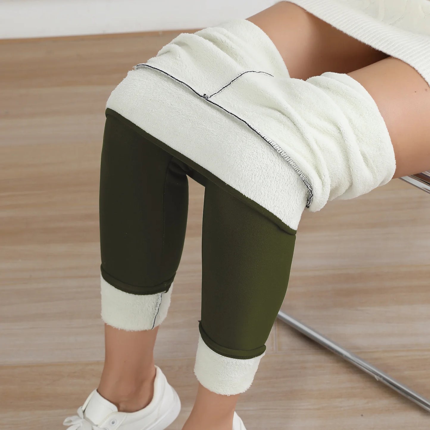 Elastic Slim Solid Color Leggings
