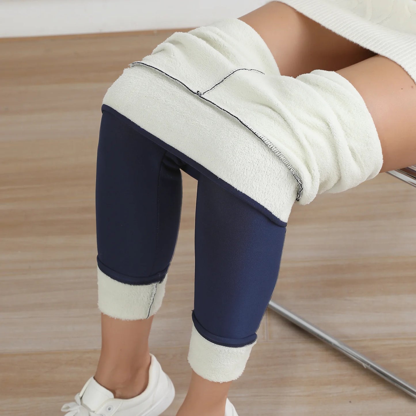Elastic Slim Solid Color Leggings